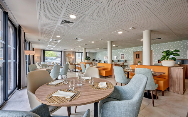 Quality Suites Cherbourg