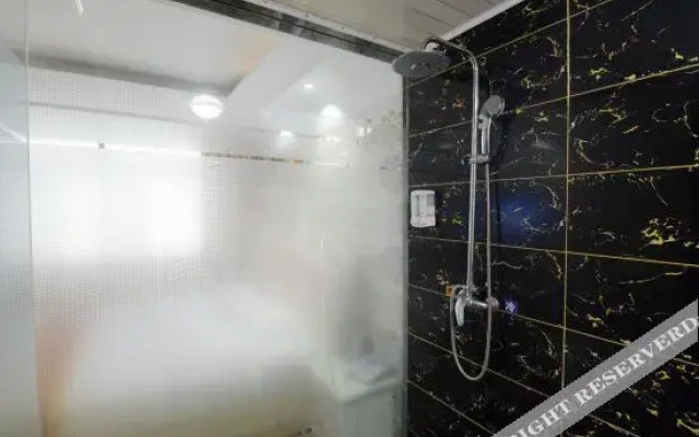 Xiaoxian Lanbowan Hotel