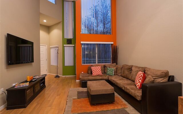 Phoenix Palms 2 BR by Casago