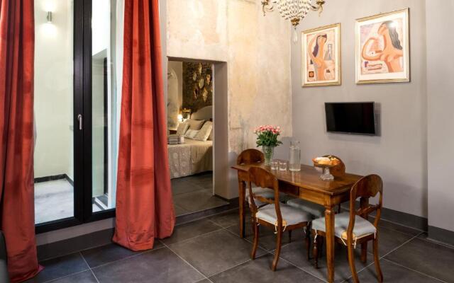 L'8 Boutique Design Apartments