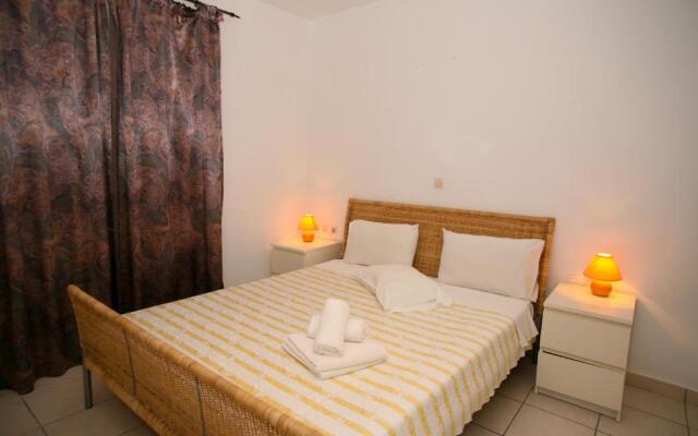 Glyfada Gorgona Apartments