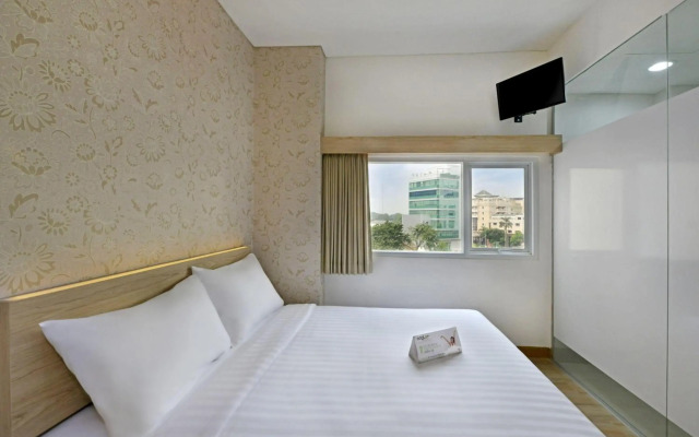 Whiz Hotel Falatehan Jakarta