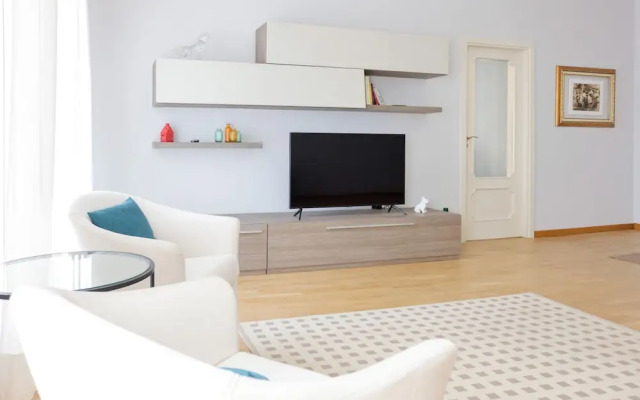 Riviera di Chiaia 207