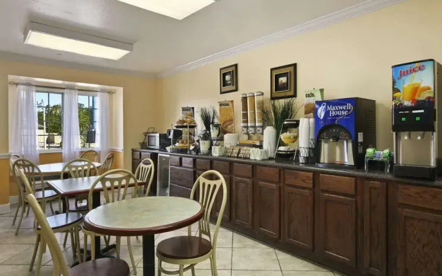 Microtel Inn & Suites Baton Rouge Airline Hwy
