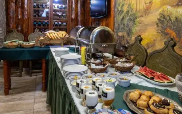 Illés Hotel