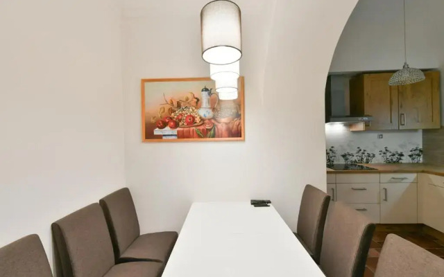 Apartmány Na Náměstí 85