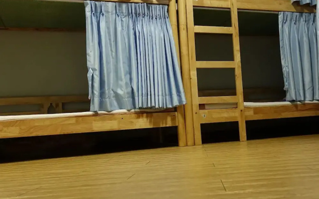 Tongyeongdaegyo Guesthouse - Hostel