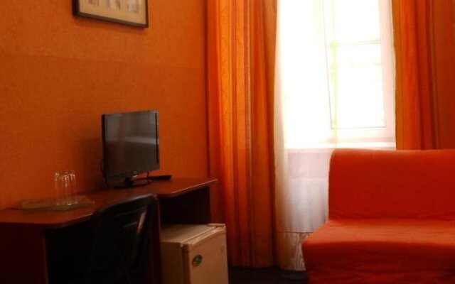 Отель Атмосфера на Каменноостровском 43