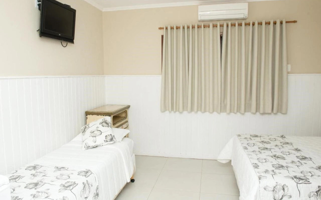 Pousada MR Caraguatatuba