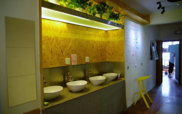 Qingdao Woqu Youth Hostel
