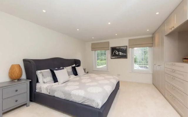 NEW Stunning 3BD Family Retreat Tunbridge Wells