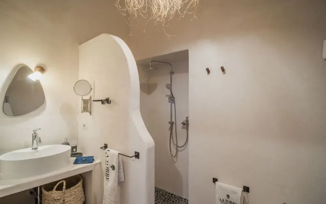 La Torre Boutique Rooms