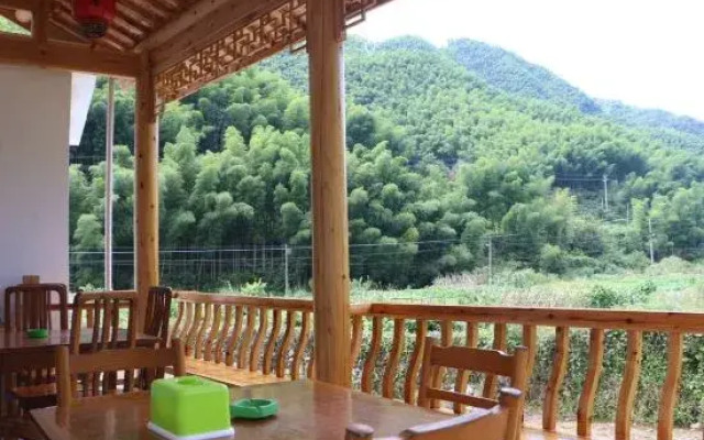 Yunshuiju Boutique Hostel