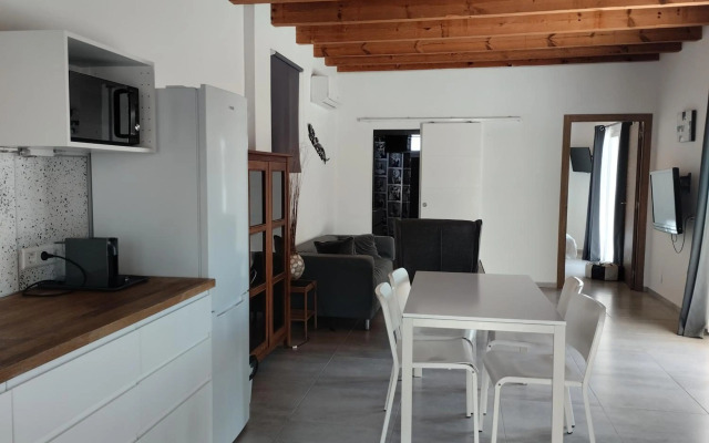 Apartamentos y Habitaciones KAI MARBELLA - Adults Only