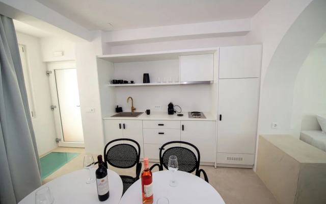 Atria Suites