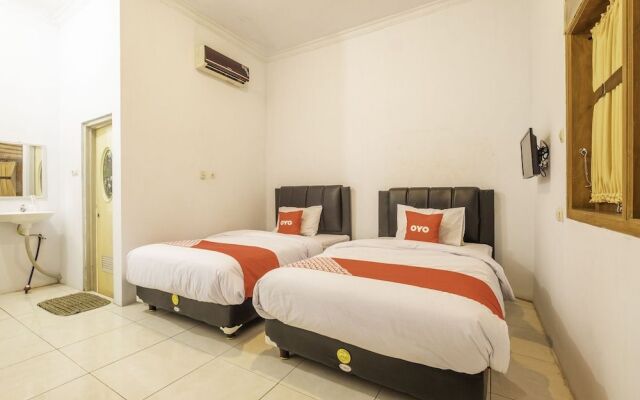 OYO 2121 Pondok Nazwa