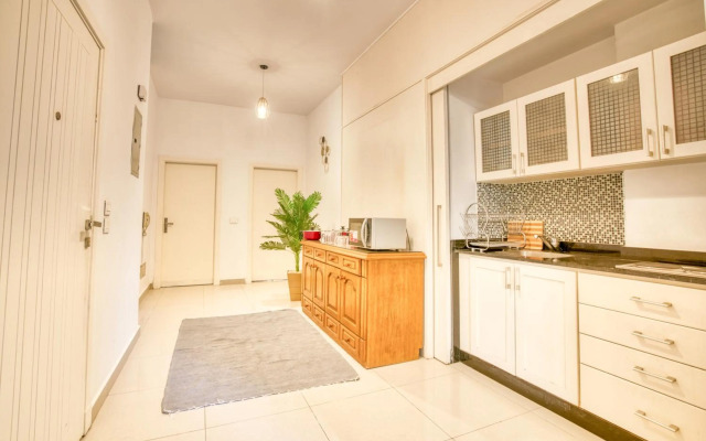 Elegant Hospitality - Garden Duplex