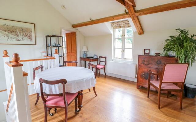 Coach House Cottages
