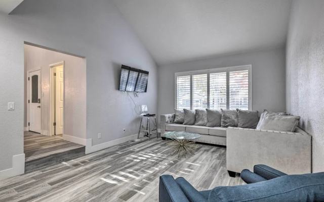 Modesto Home w/ Deck - 2 Mi to Vintage Faire Mall