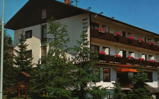 Hotel Reichmann