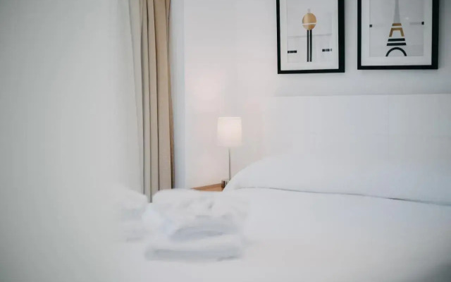 tuGuest Alhambra house