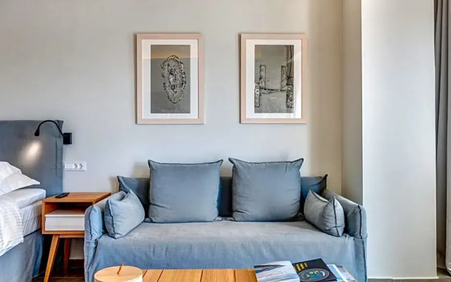 Naves Suites