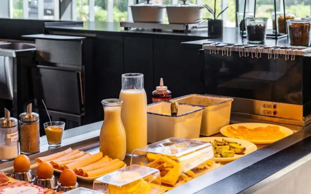 Ibis Marseille Marignane Technopole