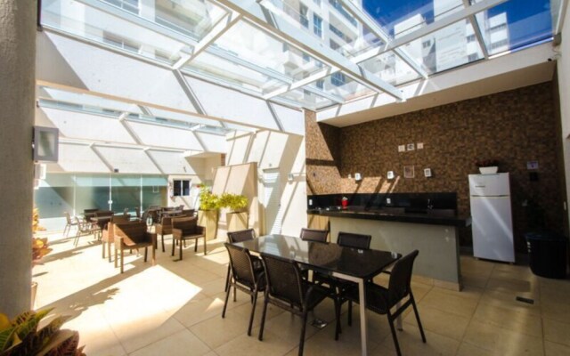 AV110 Completo e perto do metro