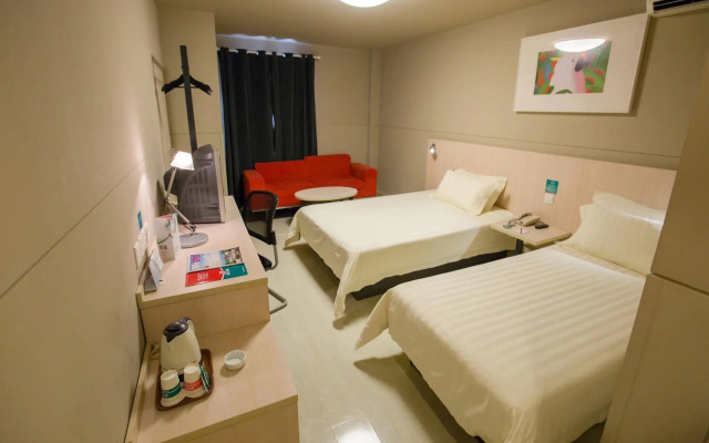 Jinjiang Inn Shanghai Fengxian Nanqiao Road