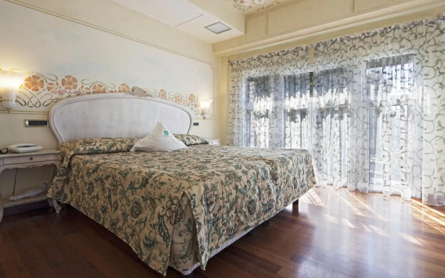 Suite Hotel Nettuno