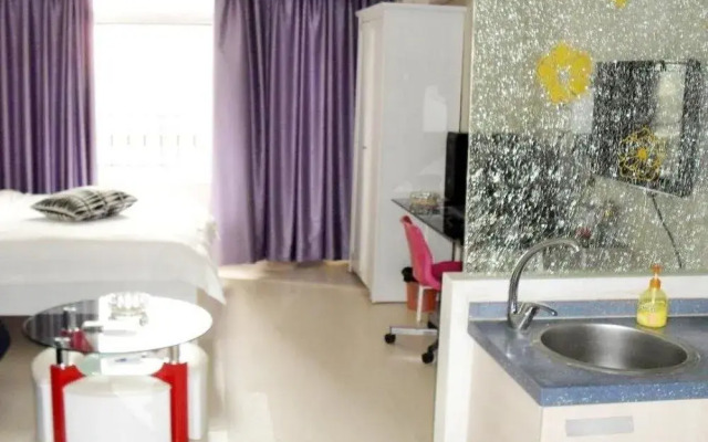 Chengdu Meiyijia Hotel