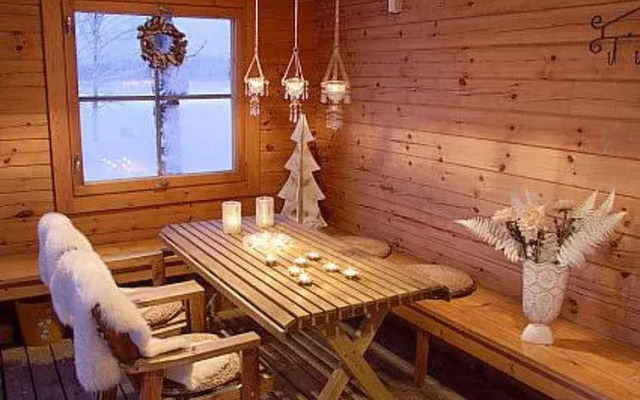 Holiday Home Alahuone