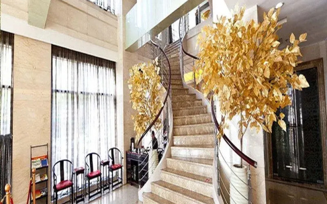 Hongluyuan Ningjiang Grand Hotel