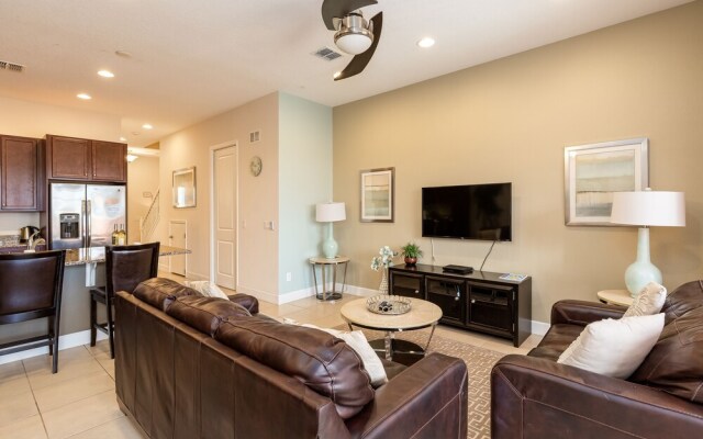 Festival Disney Oasis by VillaDirect