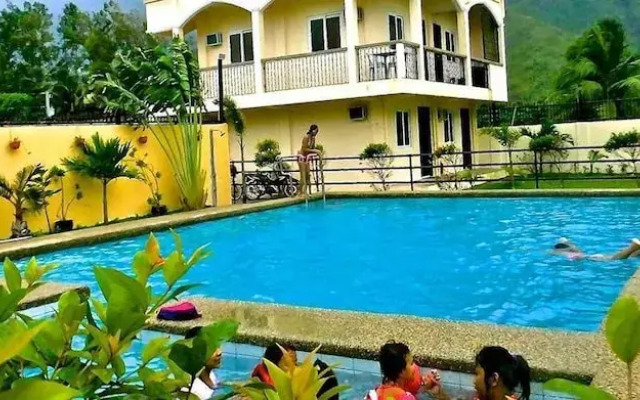 Pundaquit Luxury Resort
