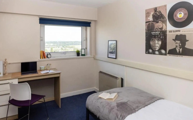 John Lester & Eddie Colman Courts - Campus Accommodation