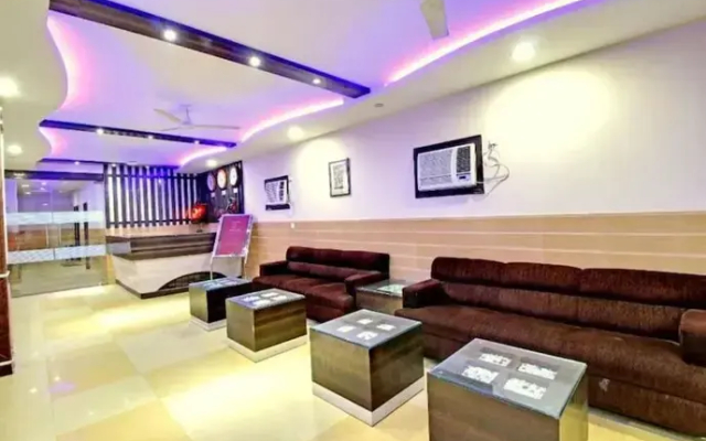 Goroomgo Pradeep Palace Gorakhpur