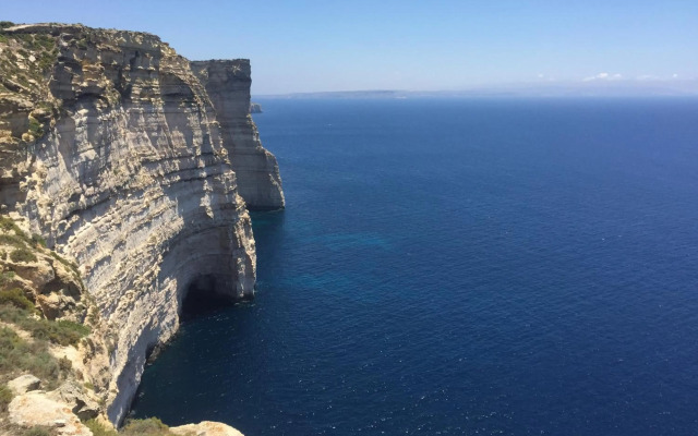 Newly furnished appt in Gozo