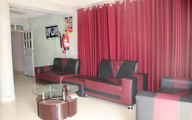 Raygreen Hotel