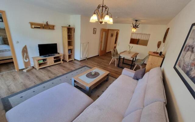 Cafe Altmühl, Ferienwohnungen Gästehaus Krimhilde direkt am Wasser