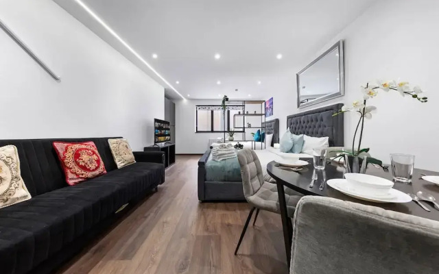 Cosy Golders Green Studio With Modern Amenities