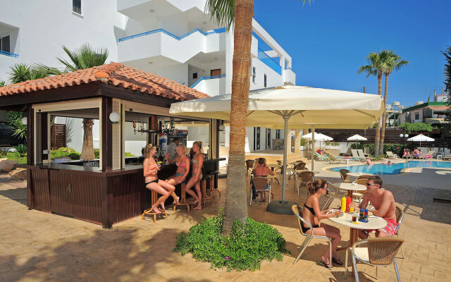 Petrosana Hotel Apartments