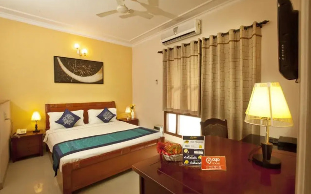 OYO Premium DLF Phase 4