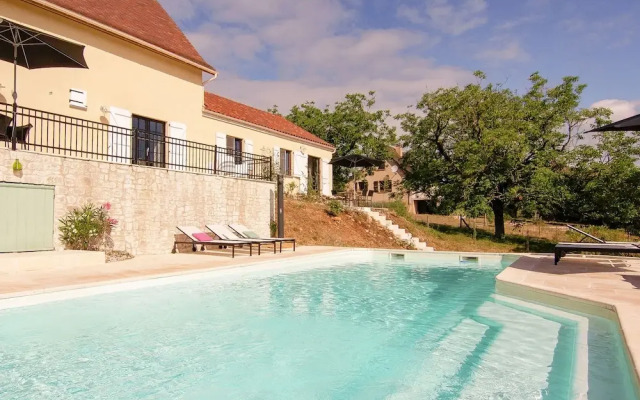 Chic Holiday Home in Rocamadour France With Private Terrace