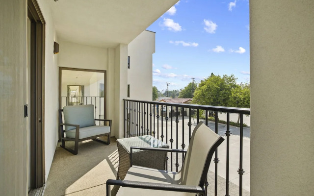 Hotel Huntington
