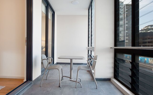 Crows Nest 1