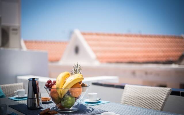C104A Brand New Apartment, Big Terrace, Pool