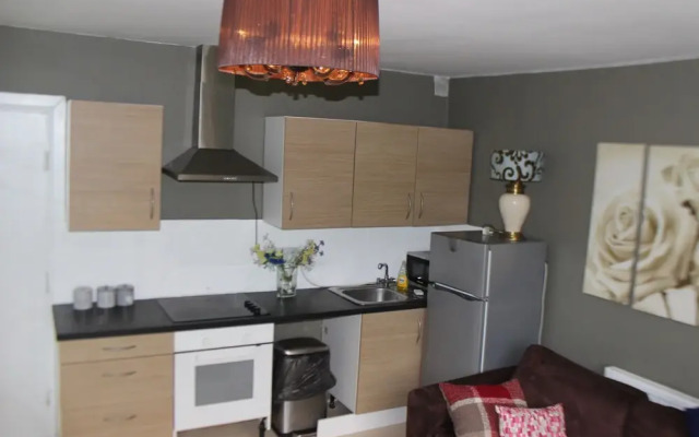ADVO Lovely 2 rooms accommodation Leeds