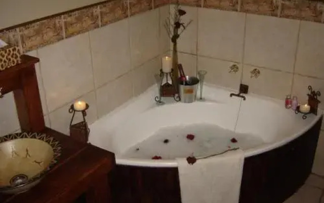 Die Houthuis Guest House