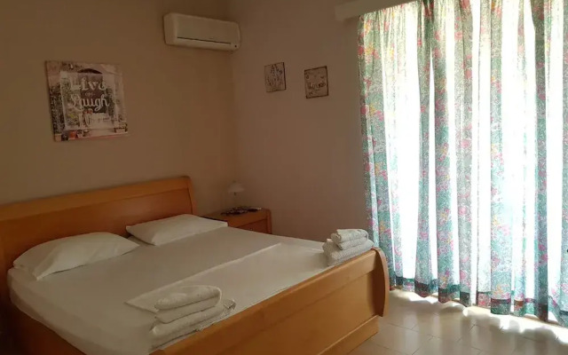 Corfu Glyfada Maisonette 60